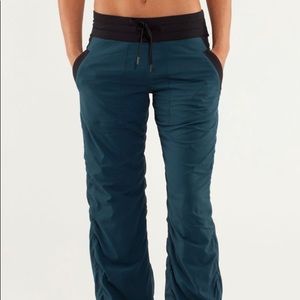 Lululemon Studio Pant II *Liner - Alberta Lake / Black